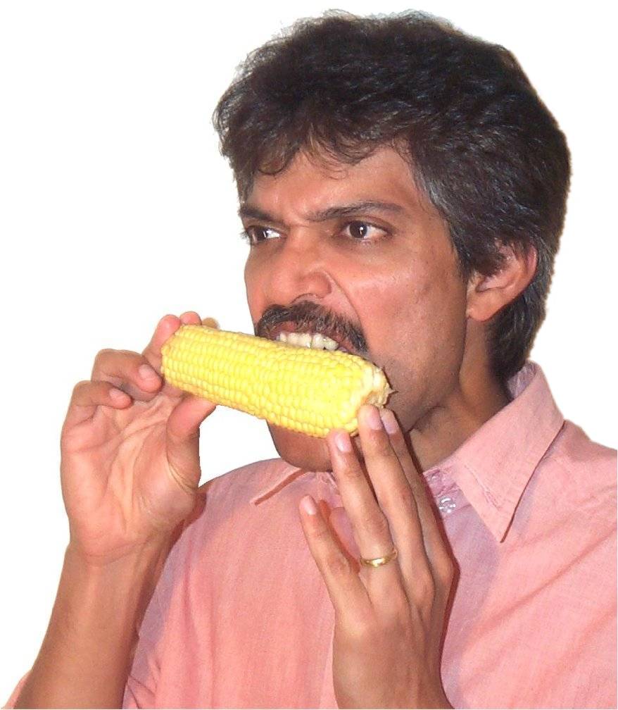 Eating corn3.jpg